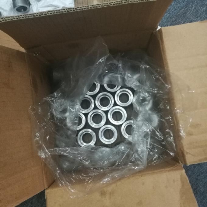 المعدن الفولاذ الكربوني الفولاذ الأسود ASTM A234 WPB 1/2 "-48" متساوية / تقليل Tee أدوات الأنابيب السامة 13